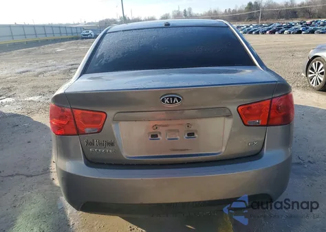 2011 Kia Forte Ex z USA, uszkodzony, nr VIN KNAFU4A23B5401826